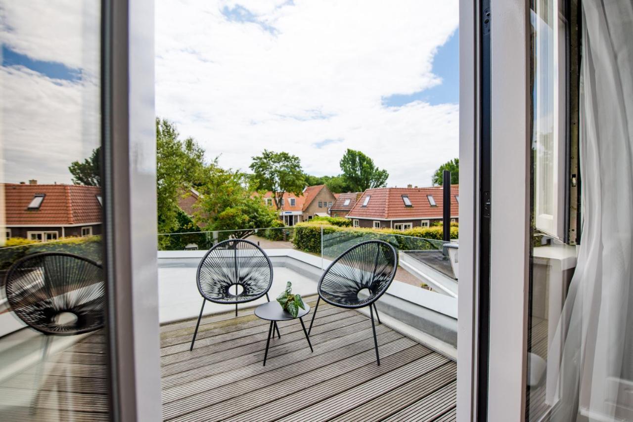 Van Heeckeren Hotel Nes  Exterior photo